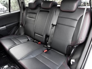 奇瑞汽车 瑞虎3 2015款 1.6L 手动智尚纪念版