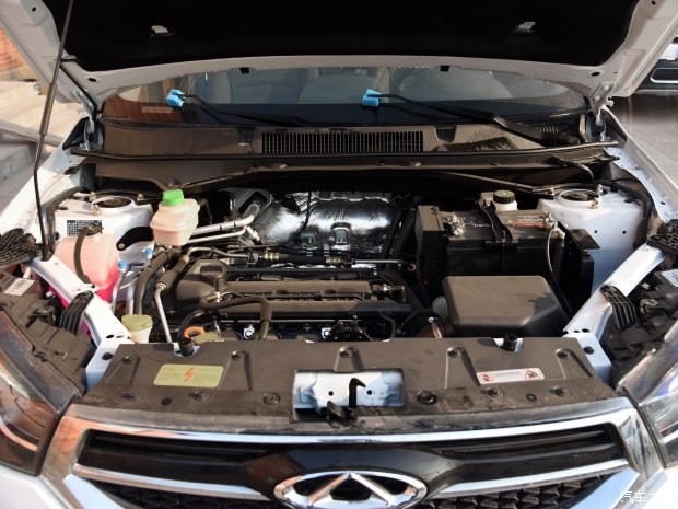 奇瑞汽车 瑞虎3 2015款 1.6L CVT风尚运动版